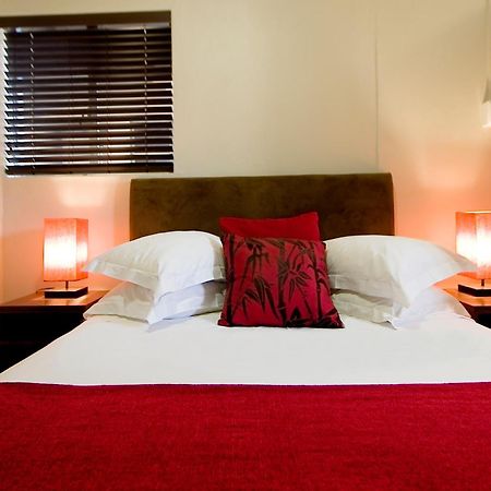 פורט אליזבת' 10 On Cape Self Catering Apartments חדר תמונה