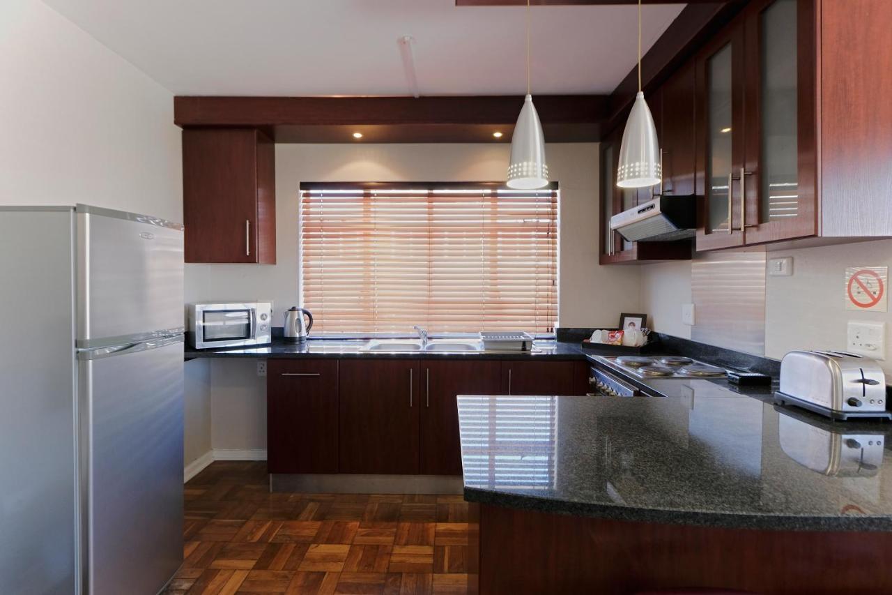 פורט אליזבת' 10 On Cape Self Catering Apartments מראה חיצוני תמונה
