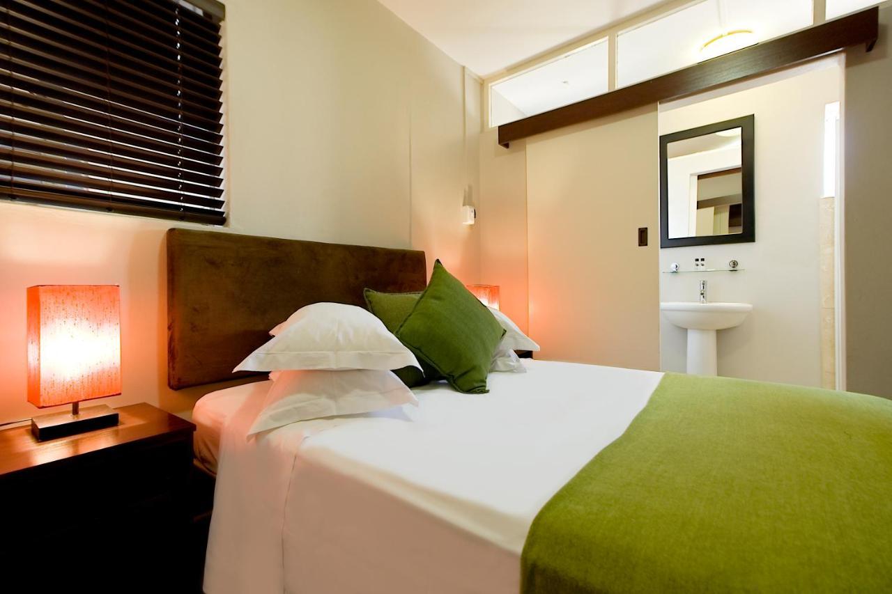 פורט אליזבת' 10 On Cape Self Catering Apartments מראה חיצוני תמונה