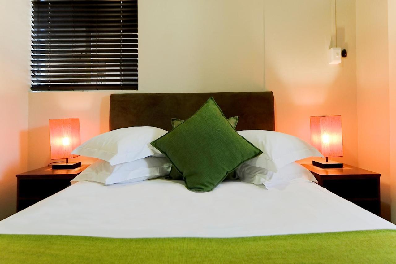 פורט אליזבת' 10 On Cape Self Catering Apartments מראה חיצוני תמונה