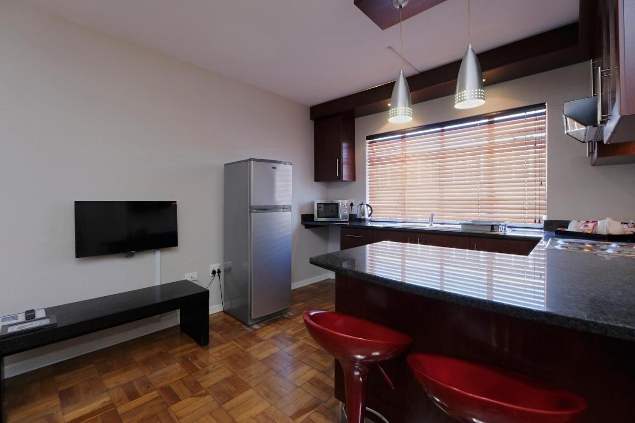 פורט אליזבת' 10 On Cape Self Catering Apartments מראה חיצוני תמונה