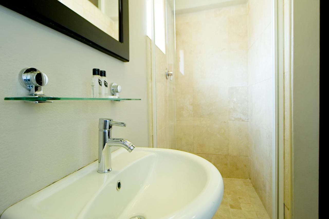 פורט אליזבת' 10 On Cape Self Catering Apartments מראה חיצוני תמונה