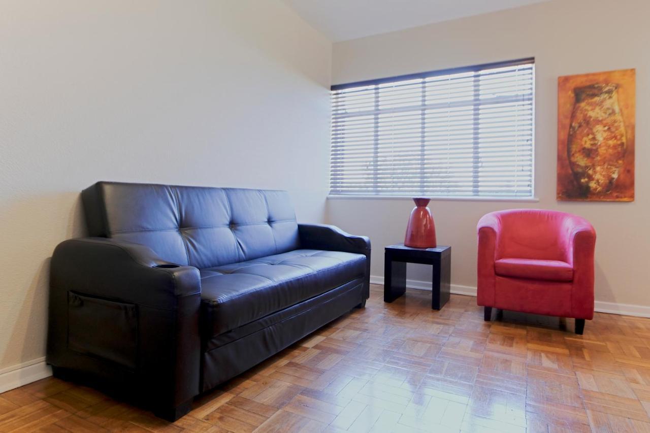 פורט אליזבת' 10 On Cape Self Catering Apartments מראה חיצוני תמונה